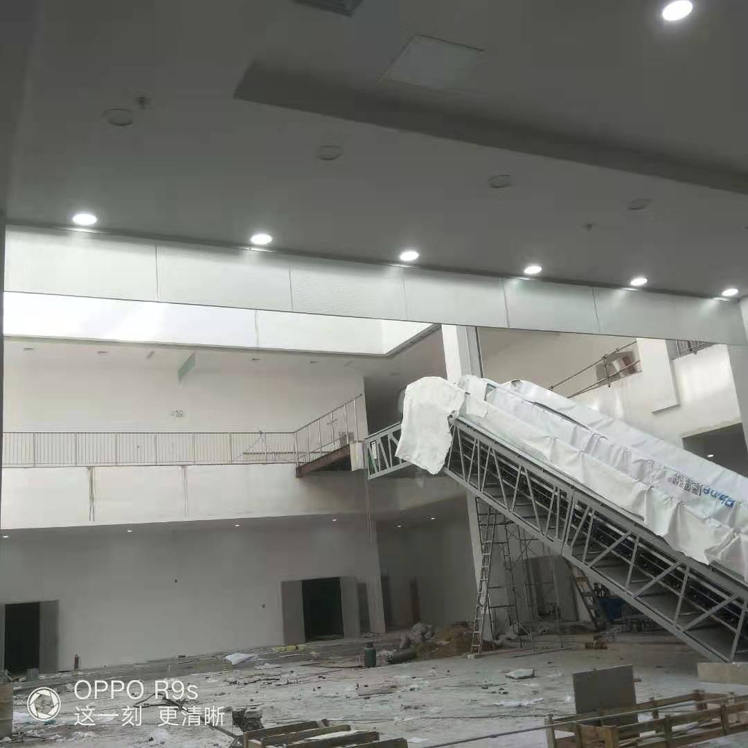 宜昌夹丝防火玻璃挡烟垂壁